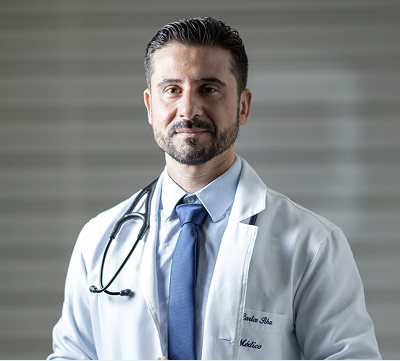 Doctor at Clínicas Dr. Mager